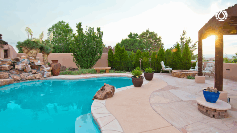 overlooking-pool-in-georgetown-texas